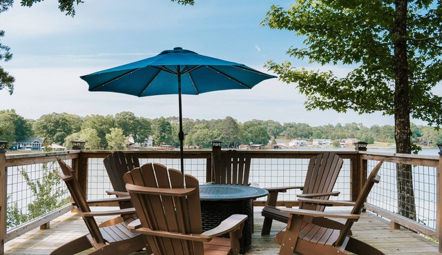 RestfulLodge - Lakefront/15 Acres/Private Dock/Private Disc Golf Course/Kayaks