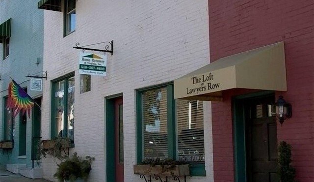 Restored 1840's Downtown Loft Near Blue Ridge Parkway