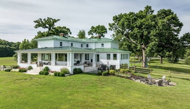 Restored 1844 Farmhouse