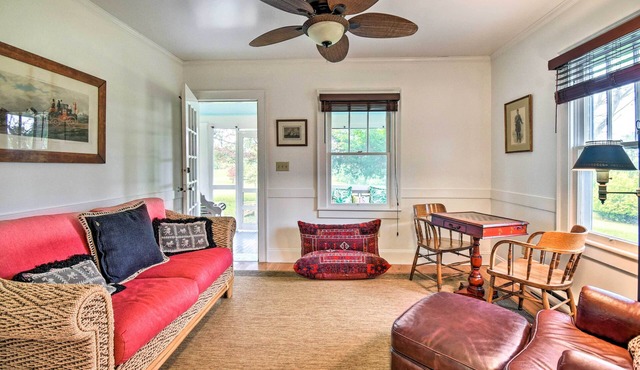 Restored 1920's Cottage on 1 Acre w/Fire Pit