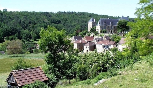 Restored Cottage in Berbiguières, a Classic Dordogne Village