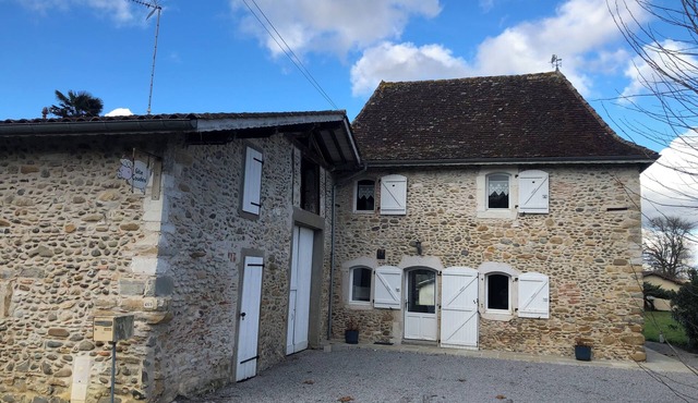 Restored farm 6kms from SALIES de BEARN