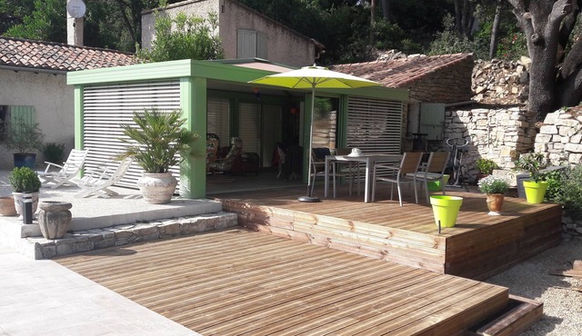 Restored MASET 100m2 with swimming pool on 1ha of garrigue 10mn from town center