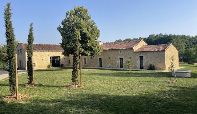 Restored villa in the heart of the Périgord countryside luxury calm and swimming pool