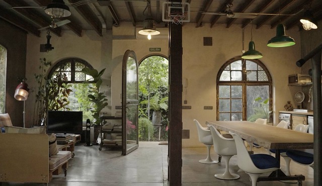 Retiro Park Industrial House