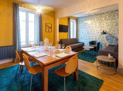 Retraite élégante à Nancy avec 3 chambres spacieuses - FR-1-584-342