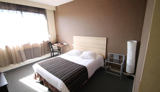 Retraite à Lyon Près de l'Aéroport|Wifii+Parking!