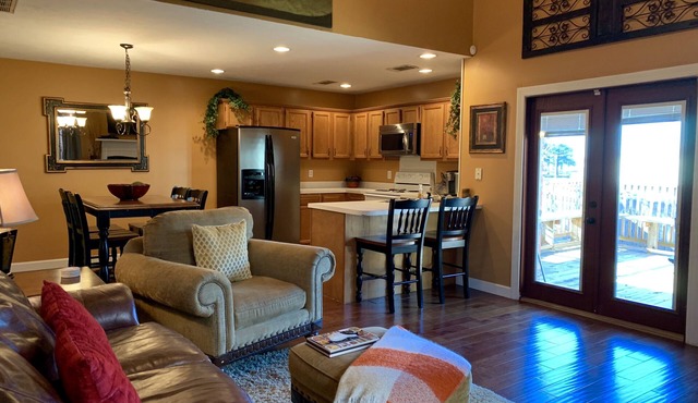 Retreat at the Beautiful Ross Barnett Reservoir