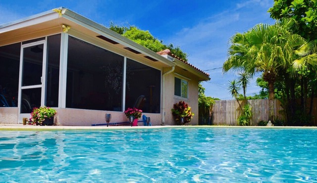 Retreat at the Cove - Self Check In / Close to the Beach