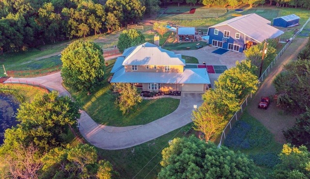 Retreat Blooming Grove | A Retreat DFW Experience