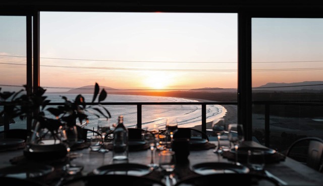 Retreat by the Sea – Coastal Escape with Cozy Spa & Panoramic Ocean Sunset Views