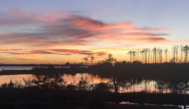 Retreat "Down East" in Beaufort! - Waterfront, Private Dock, Kayaks, & Serenity!