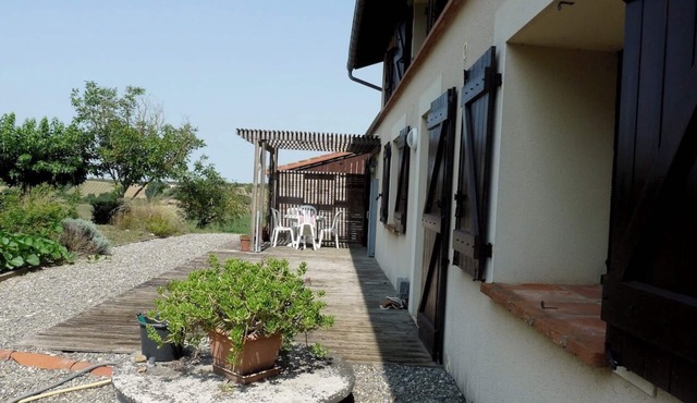 Retreat farm, in a large Parkland overlooking the Pyrenees,at end of road