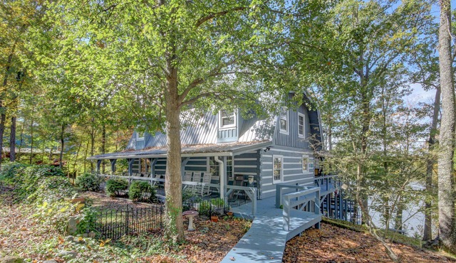 Retreat for Fishermen, Hunters, Gatherings, and Romance !!