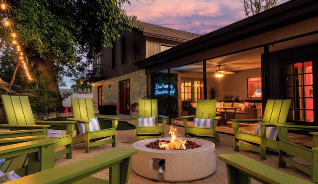 Retreat~HEATED Pool~SECRET Gameroom~Minigolf~Hottub~