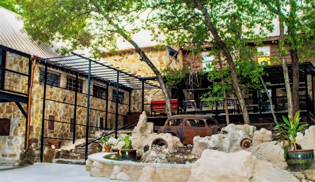 Retreat Hidden Bridge | A Retreat DFW Experience