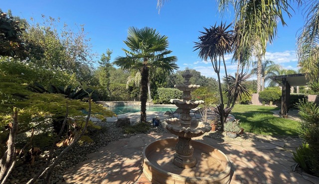 Retreat Home - Great Location, Large Yard & Pool-Gated and backed to trails.