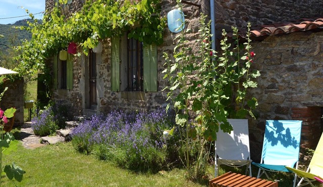 Retreat in Villeneuve-d'Allier
