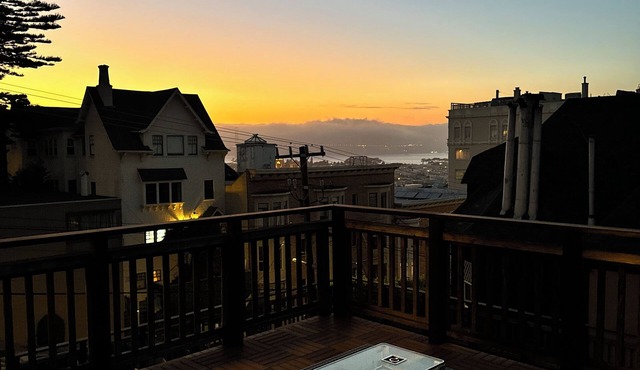 Retreat in San Francisco w/Private Sauna and Deck