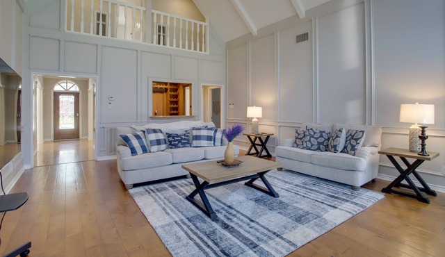 Retreat in Spring ~ 29 Mi to Houston!