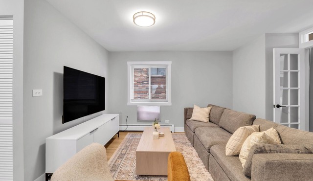 Retreat Near Andersonville 3BR Newly Remodeled