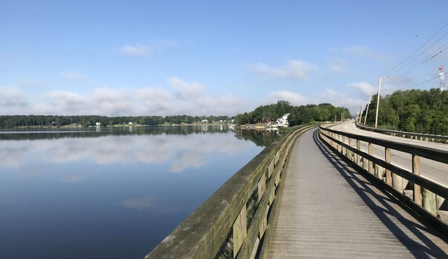 Retreat on Lake Milton 2 bed