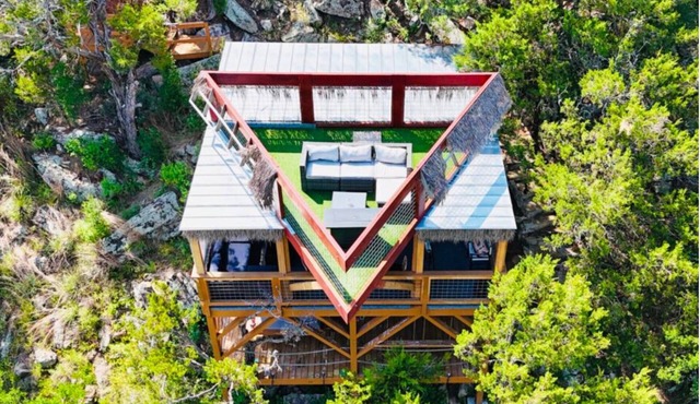 Retreat on the Hill: Bird's Nest w/Amazing Views