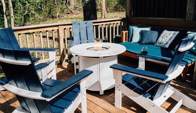 Retreat to Fairytale Cottage with Pool, Kayak