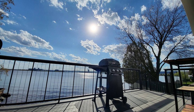 Retreat to Island Time | Lake Access
