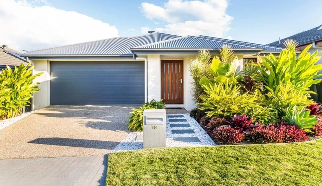 Retreat to the North in this charming 3BR home away from home in Dakabin!