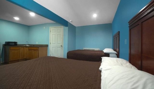 Retreat Unit Pets Allowed Just A Few Miles From Port Aransas Marina And Beaches