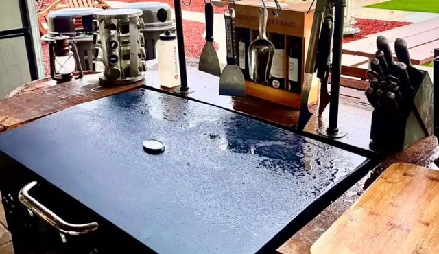 Retreat/weddings/events sleeps 18