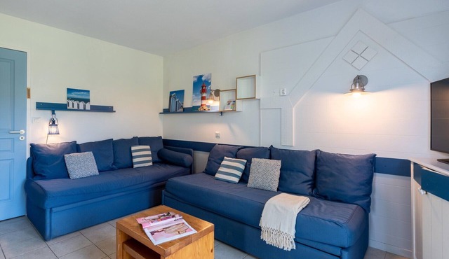 Retreat with Garden or Golf Views