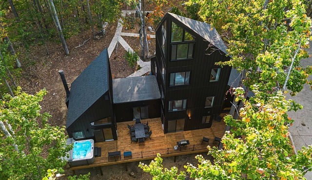 Retro 70s Retreat | Hot Tub, Sauna, Arcade, Movie Room + Pool Access