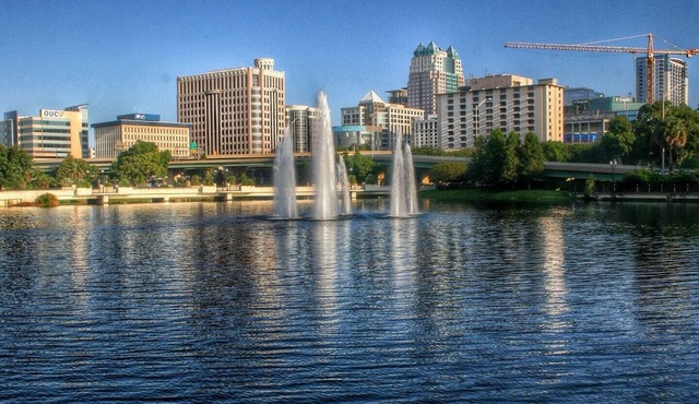 Retro lake Eola 1 Bedroom Condo Thornton park