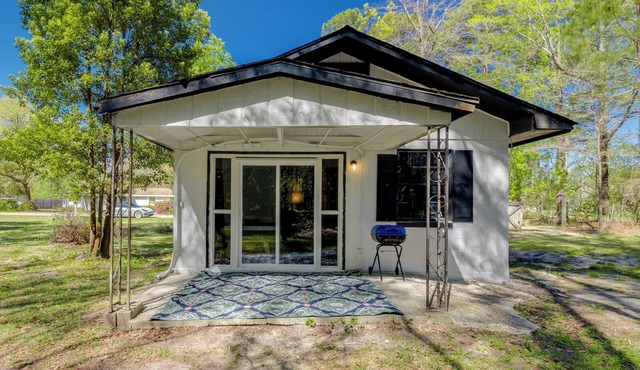 Retro Meets Modern - Two Houses - Sleeps 16+