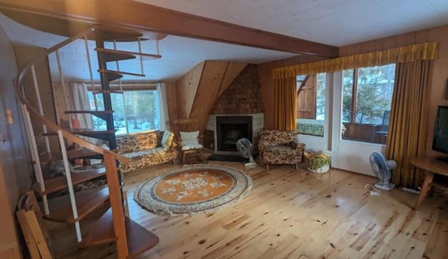 Retro Retreat