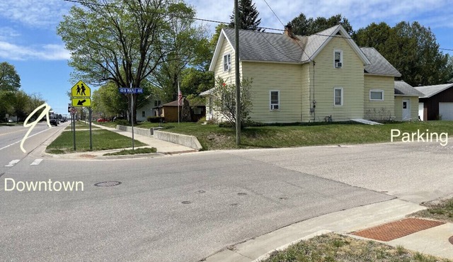 Retro Retreat on Main st.