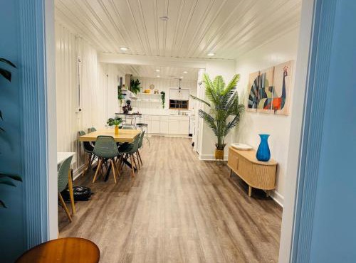Retro Retreat