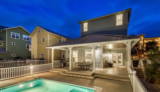 REUNION HOUSE: Stunning Crystal Beach Home with Private Pool and Gulf Views!