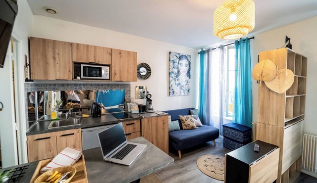 Reve Bleu Bright Studio 30 m² in the Heart of Blois