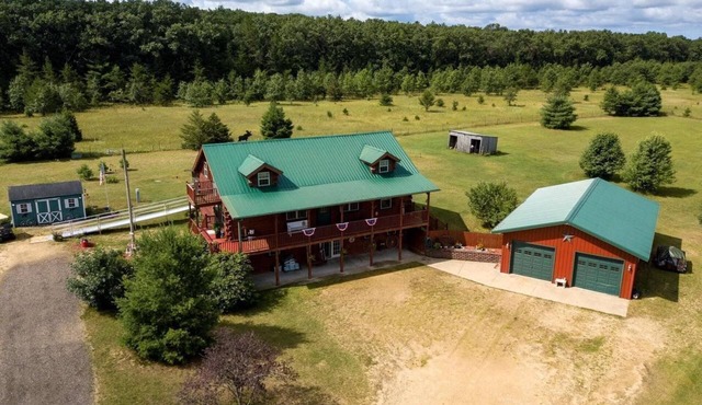 Revilo Moose Ridge Mauston - Smoky Mt Vibes, Wisconsin Wild