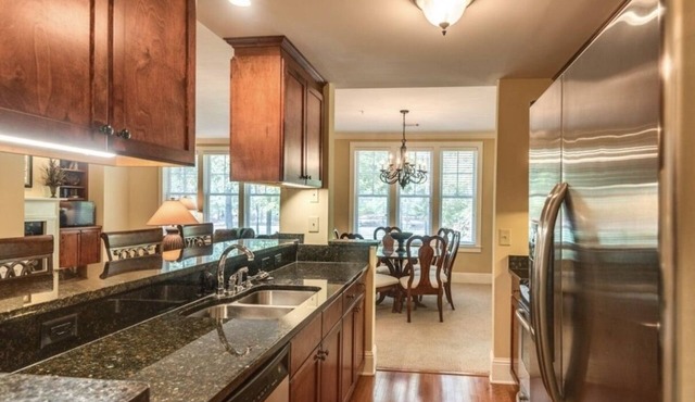 REYNOLDS CONDO AT LAKE CLUB POINTE- GOLF COURSE & RUNNING CREEK VIEW