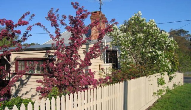 Reynolds Cottage Woodend
