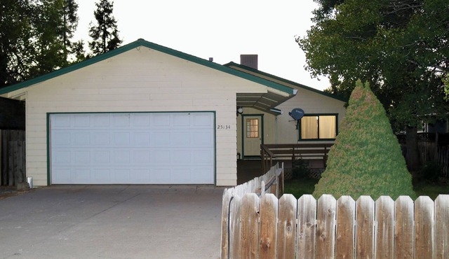 Reynolds Road Retreat