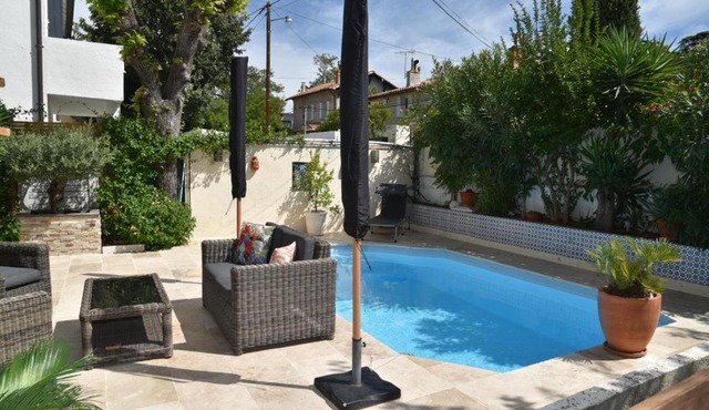 Rez de chaussée de Villa Marseille 9ème