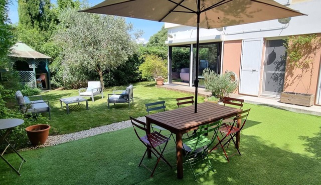 Rez de Jardin Agréable et Calme