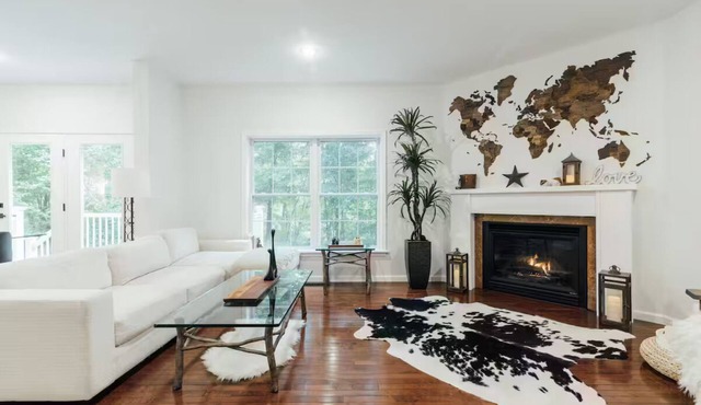 Rhinebeck Retreat w/Lake Views near Omega