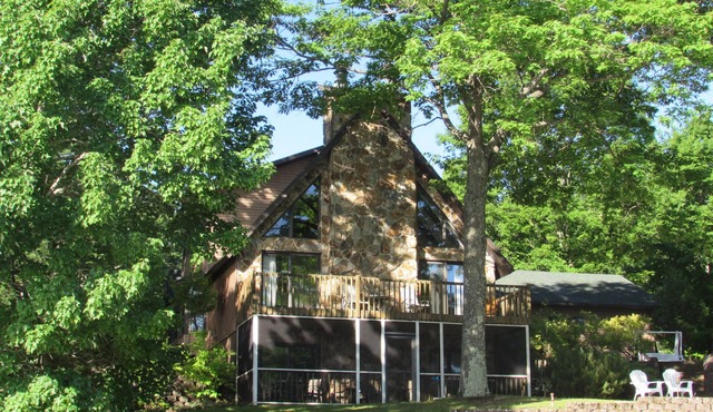 Rhinelander Area Retreat, 3BR All Season, 4+ Acre, Beach, ATV to Harrison Hills