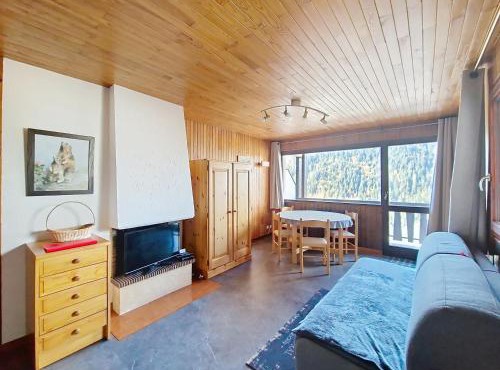 Rhododendrons RD501 CENTER & TELECABINE 4 Pers